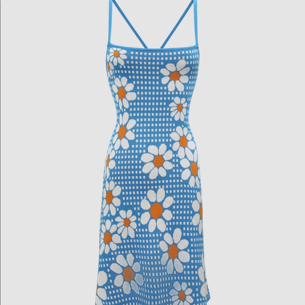 Cute Knit Daisy Dress from Cider - Size Medium